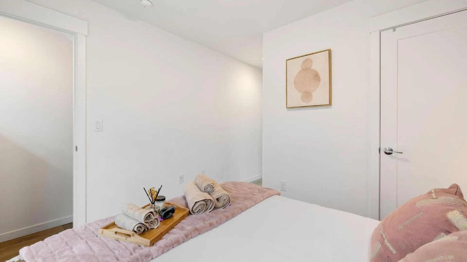 بيت للعطل فيلا Perch - Capitol Luxe F سياتل